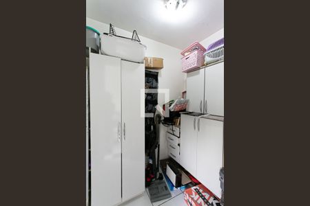 Apartamento à venda com 58m², 3 quartos e 1 vaga Apartamento à venda com 58m², 3 quartos e 1 vagaQuarto de Serviço