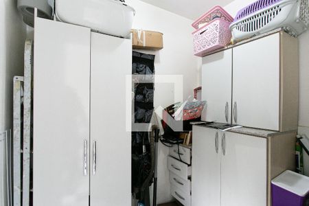Apartamento à venda com 58m², 3 quartos e 1 vaga Apartamento à venda com 58m², 3 quartos e 1 vagaQuarto de Serviço