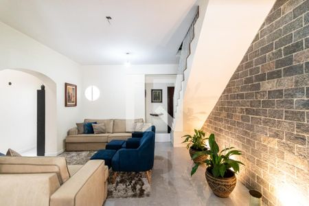 Casa à venda com 4 quartos, 255m² em Pompeia, São Paulo