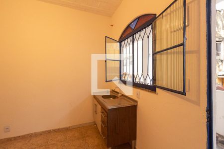 Cozinha de kitnet/studio para alugar com 1 quarto, 16m² em Campo Grande, Rio de Janeiro