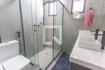 Apartamento à venda com 140m², 3 quartos e 2 vagas Apartamento à venda com 140m², 3 quartos e 2 vagasBanheiro suíte 3