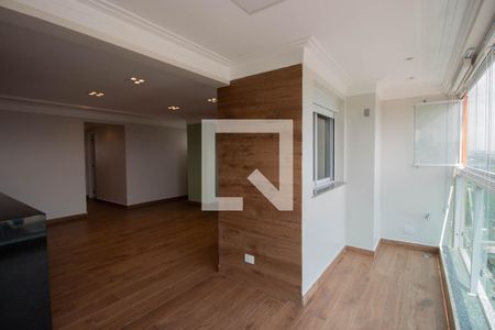 varanda de apartamento para alugar com 3 quartos, 120m² em Vila Jacuí, São Paulo