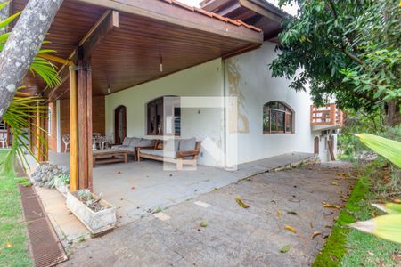 Casa de condomínio para alugar com 850m², 8 quartos e 5 vagas Casa de condomínio para alugar com 850m², 8 quartos e 5 vagasCorredor Externo