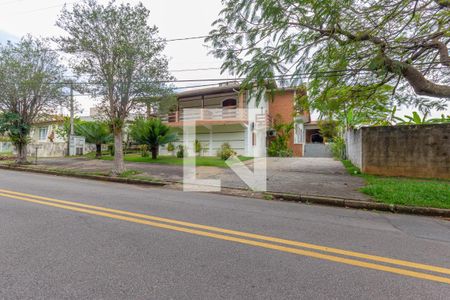 Casa de condomínio para alugar com 850m², 8 quartos e 5 vagas Casa de condomínio para alugar com 850m², 8 quartos e 5 vagasFachada