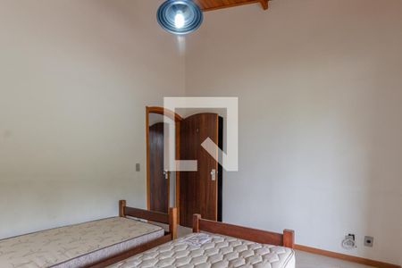 Casa de condomínio para alugar com 850m², 8 quartos e 5 vagas Casa de condomínio para alugar com 850m², 8 quartos e 5 vagasQuarto 5