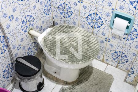 Apartamento para alugar com 70m², 3 quartos e 1 vaga Apartamento para alugar com 70m², 3 quartos e 1 vagaBanheiro