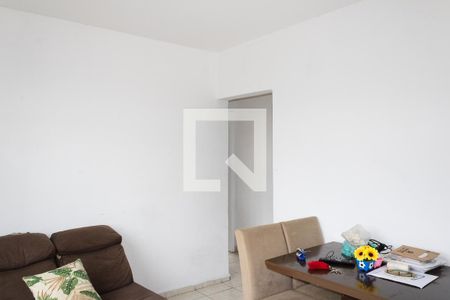 Sala de apartamento para alugar com 3 quartos, 70m² em Campo Grande, Rio de Janeiro