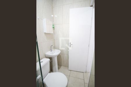 banheiro de casa de condomínio para alugar com 1 quarto, 40m² em Imirim, São Paulo