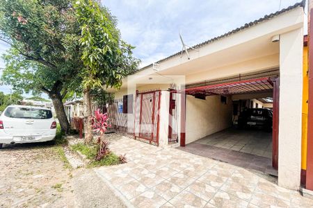 Casa à venda com 180m², 6 quartos e 2 vagasFachada