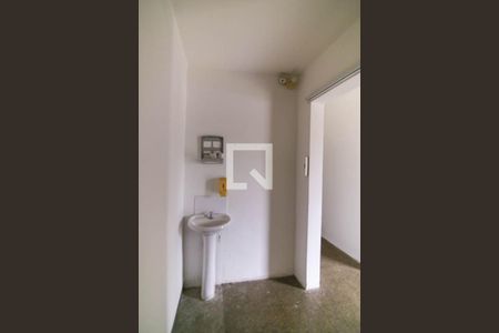 Casa à venda com 409m², 5 quartos e 2 vagas Casa à venda com 409m², 5 quartos e 2 vagasBanheiro 1