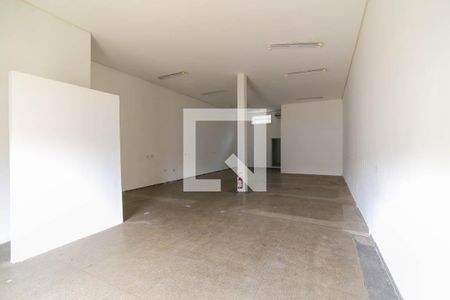 Casa à venda com 409m², 5 quartos e 2 vagas Casa à venda com 409m², 5 quartos e 2 vagassalão