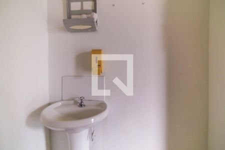 Casa à venda com 409m², 5 quartos e 2 vagas Casa à venda com 409m², 5 quartos e 2 vagasBanheiro 2