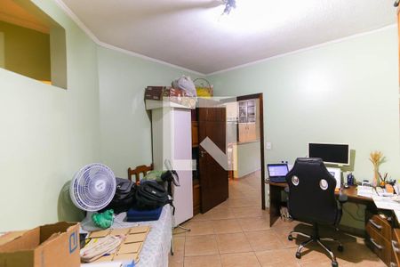 Casa à venda com 409m², 5 quartos e 2 vagas Casa à venda com 409m², 5 quartos e 2 vagasEscritório