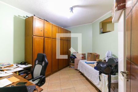 Casa à venda com 409m², 5 quartos e 2 vagas Casa à venda com 409m², 5 quartos e 2 vagasEscritório