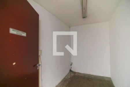 Casa à venda com 409m², 5 quartos e 2 vagas Casa à venda com 409m², 5 quartos e 2 vagas|Quarto