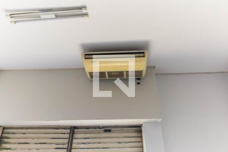 Casa à venda com 409m², 5 quartos e 2 vagas Casa à venda com 409m², 5 quartos e 2 vagasDetalhe