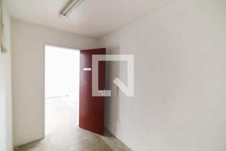Casa à venda com 409m², 5 quartos e 2 vagas Casa à venda com 409m², 5 quartos e 2 vagas|Quarto