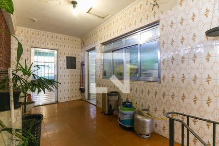 Casa à venda com 409m², 5 quartos e 2 vagas Casa à venda com 409m², 5 quartos e 2 vagasÁrea de Serviço