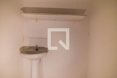 Casa à venda com 409m², 5 quartos e 2 vagas Casa à venda com 409m², 5 quartos e 2 vagasBanheiro de serviço