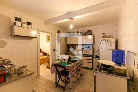 Casa à venda com 409m², 5 quartos e 2 vagas Casa à venda com 409m², 5 quartos e 2 vagasCozinha