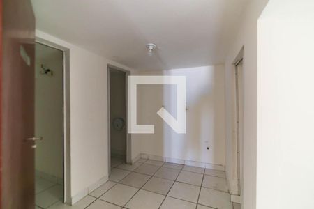 Casa à venda com 409m², 5 quartos e 2 vagas Casa à venda com 409m², 5 quartos e 2 vagasCorredor