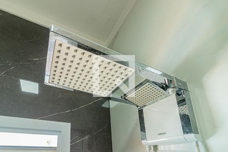 Casa à venda com 130m², 3 quartos e 2 vagas Casa à venda com 130m², 3 quartos e 2 vagasDetalhe do Banheiro Social 2