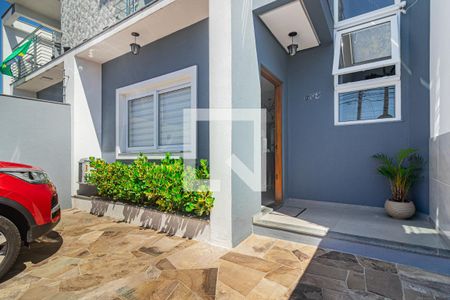 Casa à venda com 130m², 3 quartos e 2 vagas Casa à venda com 130m², 3 quartos e 2 vagasPátio da Frente