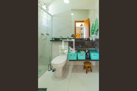 Casa à venda com 130m², 3 quartos e 2 vagas Casa à venda com 130m², 3 quartos e 2 vagasBanheiro Social 2