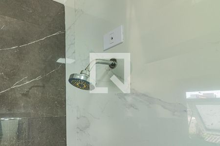 Casa à venda com 130m², 3 quartos e 2 vagas Casa à venda com 130m², 3 quartos e 2 vagasDetalhe do Banheiro da Suíte