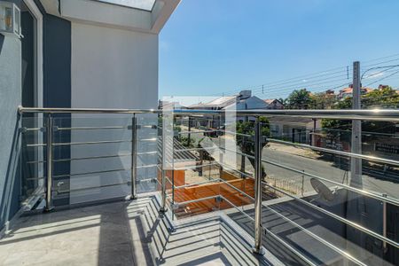 Casa à venda com 130m², 3 quartos e 2 vagas Casa à venda com 130m², 3 quartos e 2 vagasVaranda da Suite
