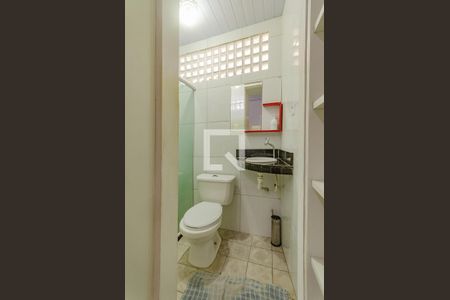 Banheiro da Suíte de apartamento para alugar com 1 quarto, 45m² em Brotas, Salvador