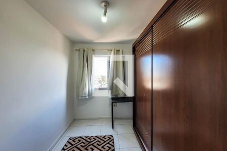 Quarto 2 de apartamento para alugar com 2 quartos, 57m² em Parque Fongaro, São Paulo