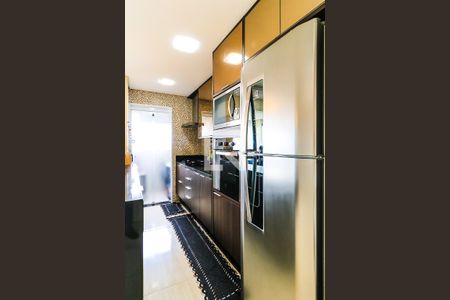 Apartamento à venda com 120m², 2 quartos e 2 vagas Apartamento à venda com 120m², 2 quartos e 2 vagasCozinha