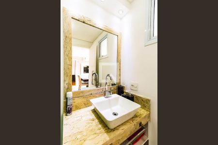 Apartamento à venda com 120m², 2 quartos e 2 vagas Apartamento à venda com 120m², 2 quartos e 2 vagasBanheiro