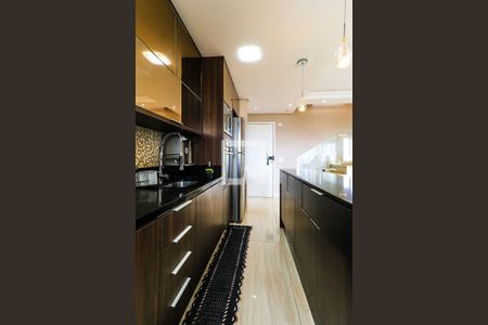 Apartamento à venda com 120m², 2 quartos e 2 vagas Apartamento à venda com 120m², 2 quartos e 2 vagasCozinha