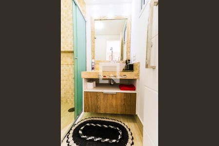 Apartamento à venda com 120m², 2 quartos e 2 vagas Apartamento à venda com 120m², 2 quartos e 2 vagasBanheiro