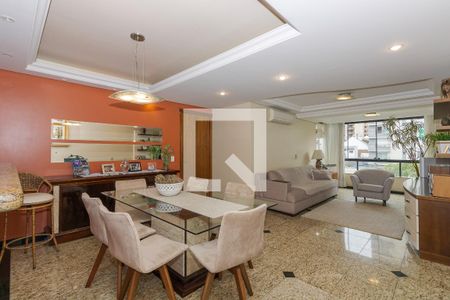 Sala de apartamento à venda com 3 quartos, 122m² em Petrópolis, Porto Alegre