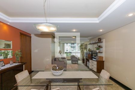 Sala de apartamento à venda com 3 quartos, 122m² em Petrópolis, Porto Alegre