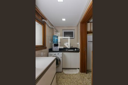 Apartamento à venda com 122m², 3 quartos e 1 vagaÁrea de Serviço