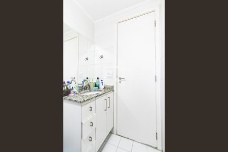 Apartamento à venda com 80m², 2 quartos e 1 vaga Apartamento à venda com 80m², 2 quartos e 1 vagaBanheiro da Suíte