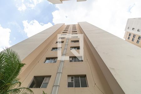 Apartamento à venda com 68m², 2 quartos e 1 vagaFachada