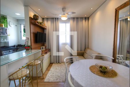 Sala de apartamento para alugar com 2 quartos, 41m² em Cambuci, São Paulo