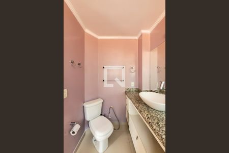 Apartamento à venda com 110m², 2 quartos e sem vaga Apartamento à venda com 110m², 2 quartos e sem vagaBanheiro Suíte 1