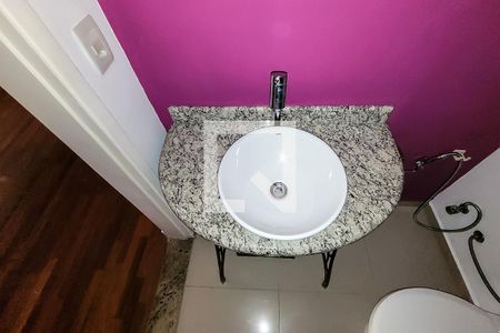 Apartamento à venda com 110m², 2 quartos e sem vaga Apartamento à venda com 110m², 2 quartos e sem vagaLavabo