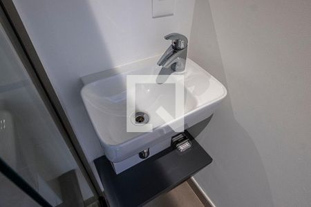 Studio para alugar com 18m², 1 quarto e sem vaga Studio para alugar com 18m², 1 quarto e sem vagaBanheiro