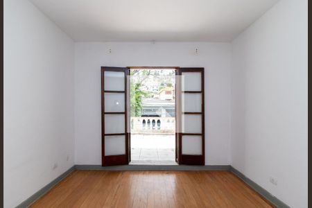 Quarto de casa à venda com 1 quarto, 200m² em Vila Isolina Mazzei, São Paulo