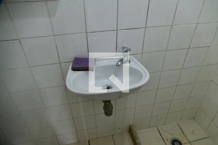 Apartamento à venda com 284m², 4 quartos e 3 vagas Apartamento à venda com 284m², 4 quartos e 3 vagasBanheiro serviço