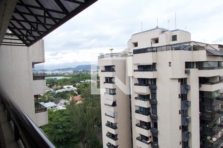 Apartamento à venda com 284m², 4 quartos e 3 vagas Apartamento à venda com 284m², 4 quartos e 3 vagasVaranda vista
