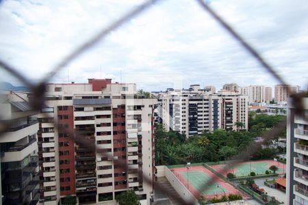 Apartamento à venda com 284m², 4 quartos e 3 vagas Apartamento à venda com 284m², 4 quartos e 3 vagasCobertura vista