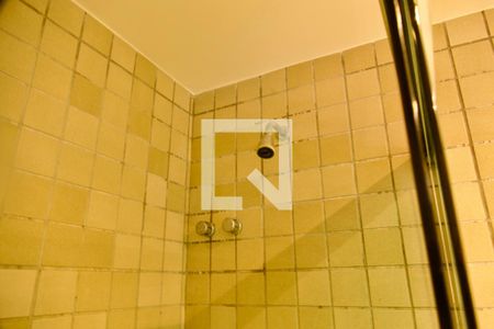 Apartamento à venda com 284m², 4 quartos e 3 vagas Apartamento à venda com 284m², 4 quartos e 3 vagasCobertura banheiro social